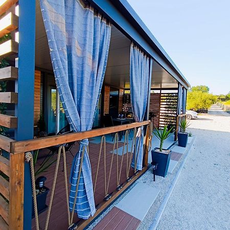 Mobile Home Vilmaris Pakoštane Esterno foto