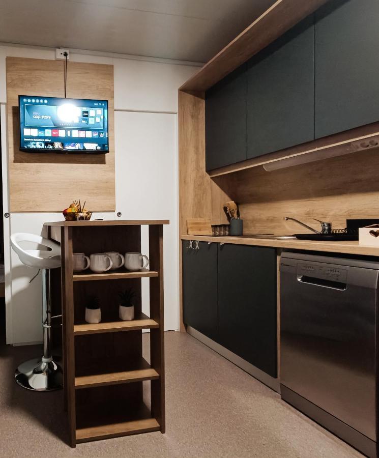 Mobile Home Vilmaris Pakoštane Esterno foto