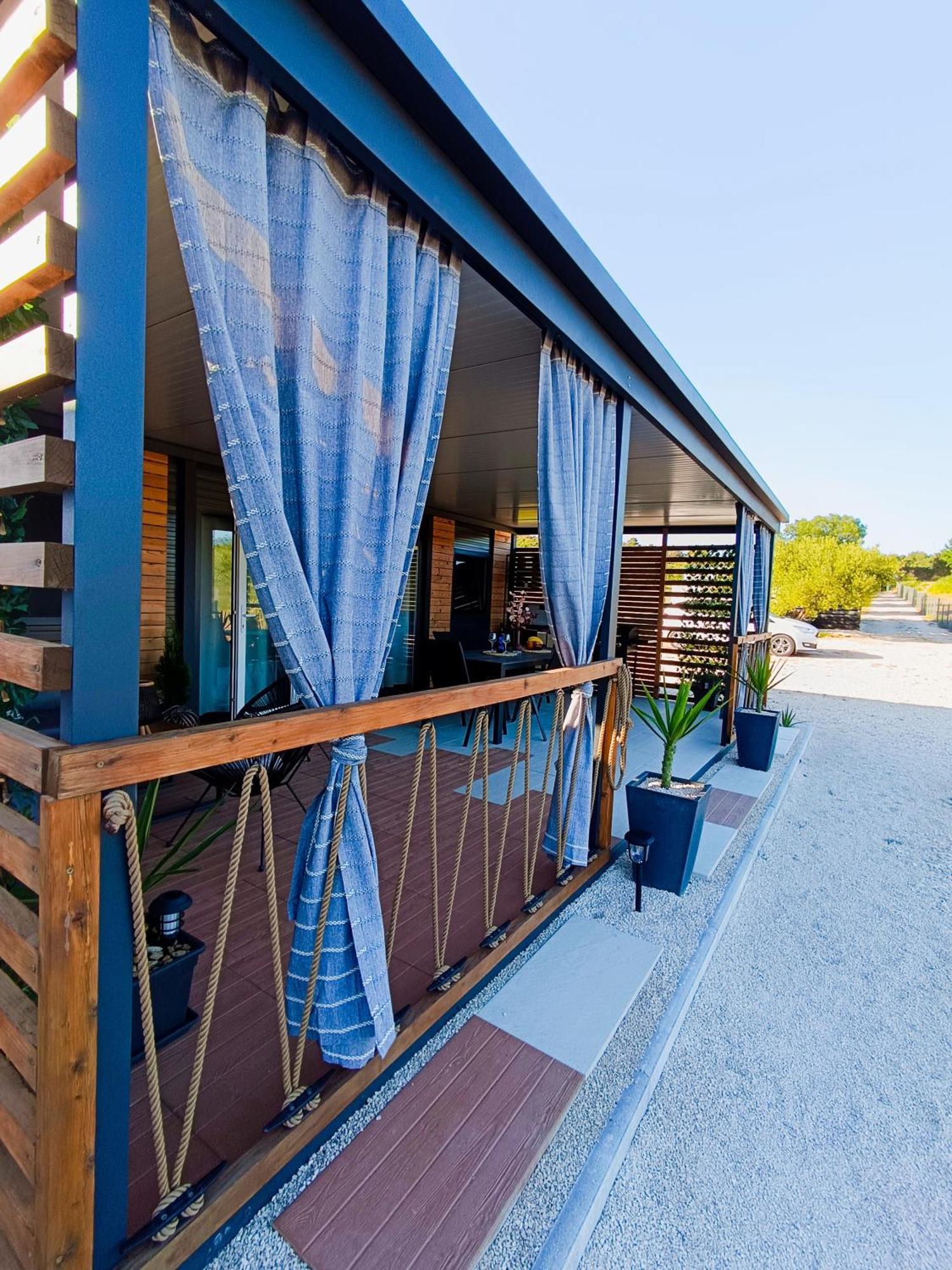 Mobile Home Vilmaris Pakoštane Esterno foto