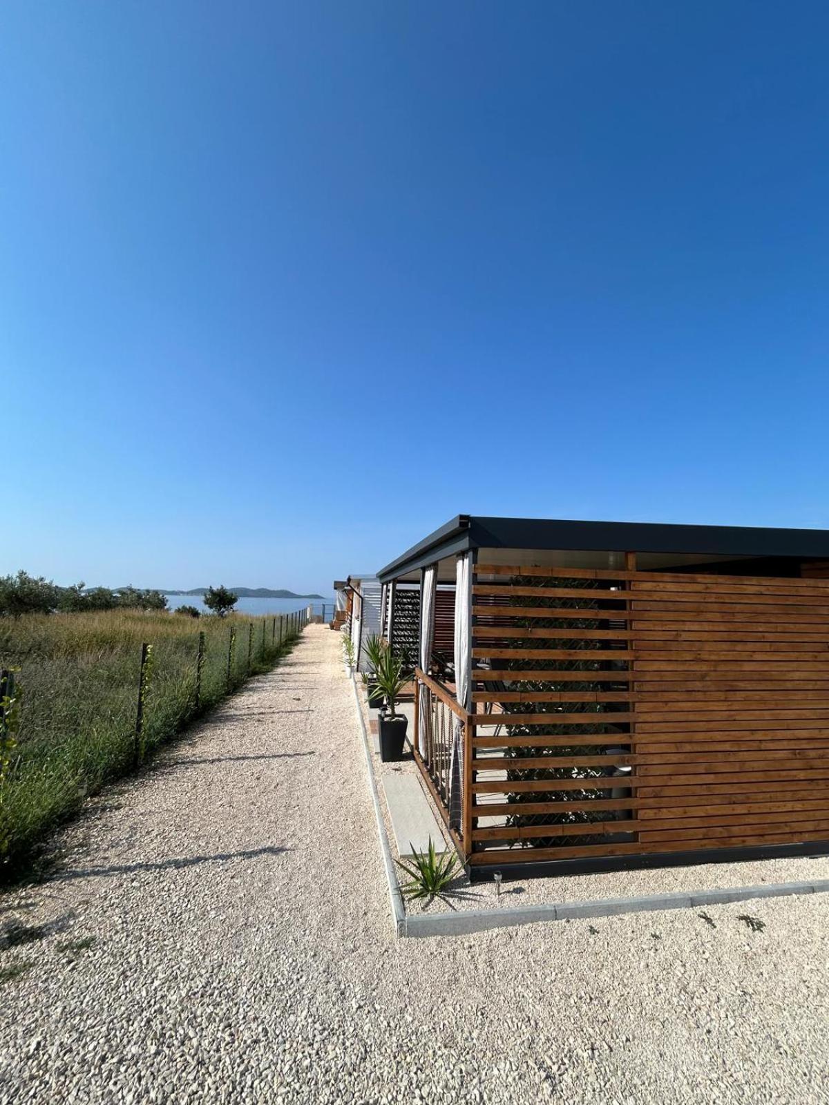 Mobile Home Vilmaris Pakoštane Esterno foto